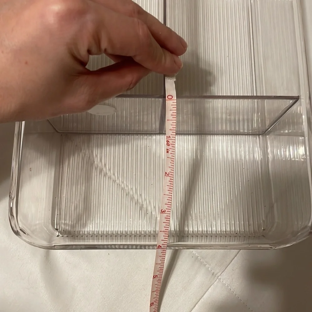 Inter Design clear organizer with three sections